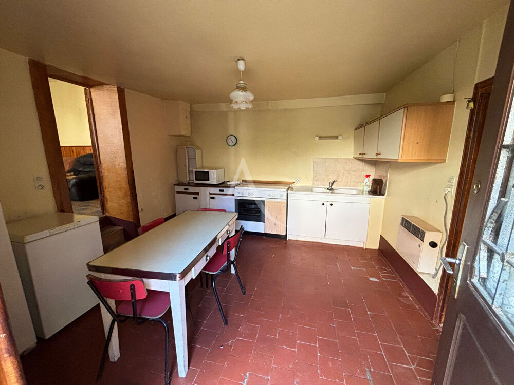 EN VENTE - GERMIGNY-SUR-LOIRE - 2 H PARIS - MAISON ANCIENNE + GRANGE