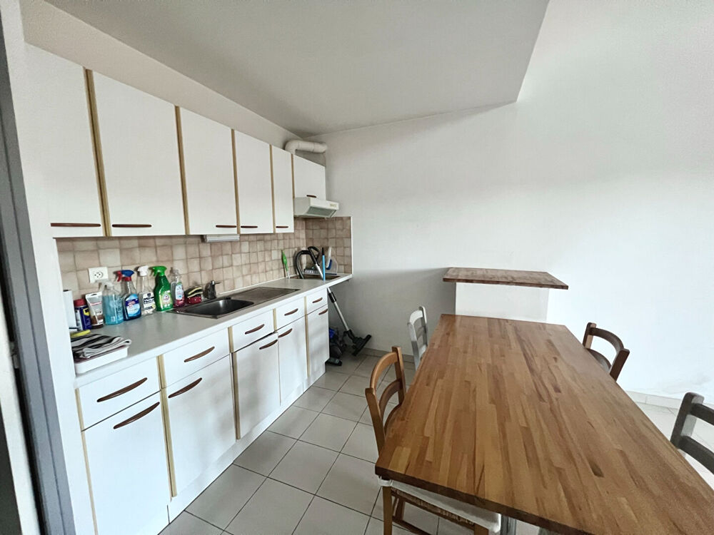 Location Appartement APPARTEMENT LES MILLES - 2 pièce(s) - 48 m2 Les milles