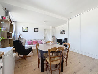  Appartement à louer 2 pièces 40 m²