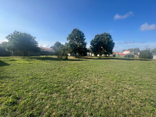  Terrain à vendre 898 m²
