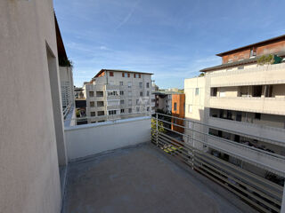  Appartement à louer 2 pièces 51 m²