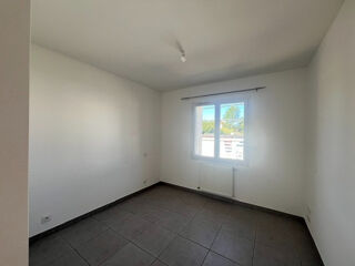  Maison à louer 4 pièces 90 m²