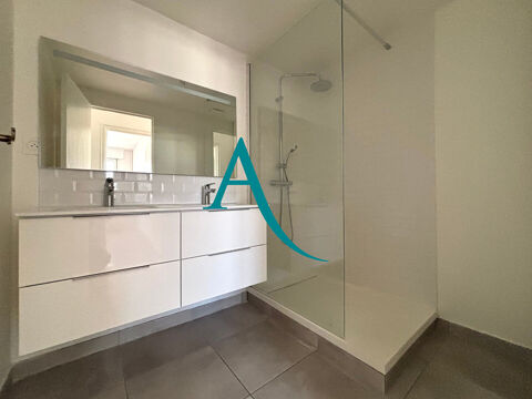  Appartement � louer 4 pi�ces 83 m�