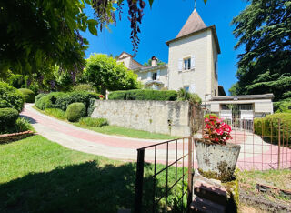  Maison à vendre 9 pièces 335 m²
