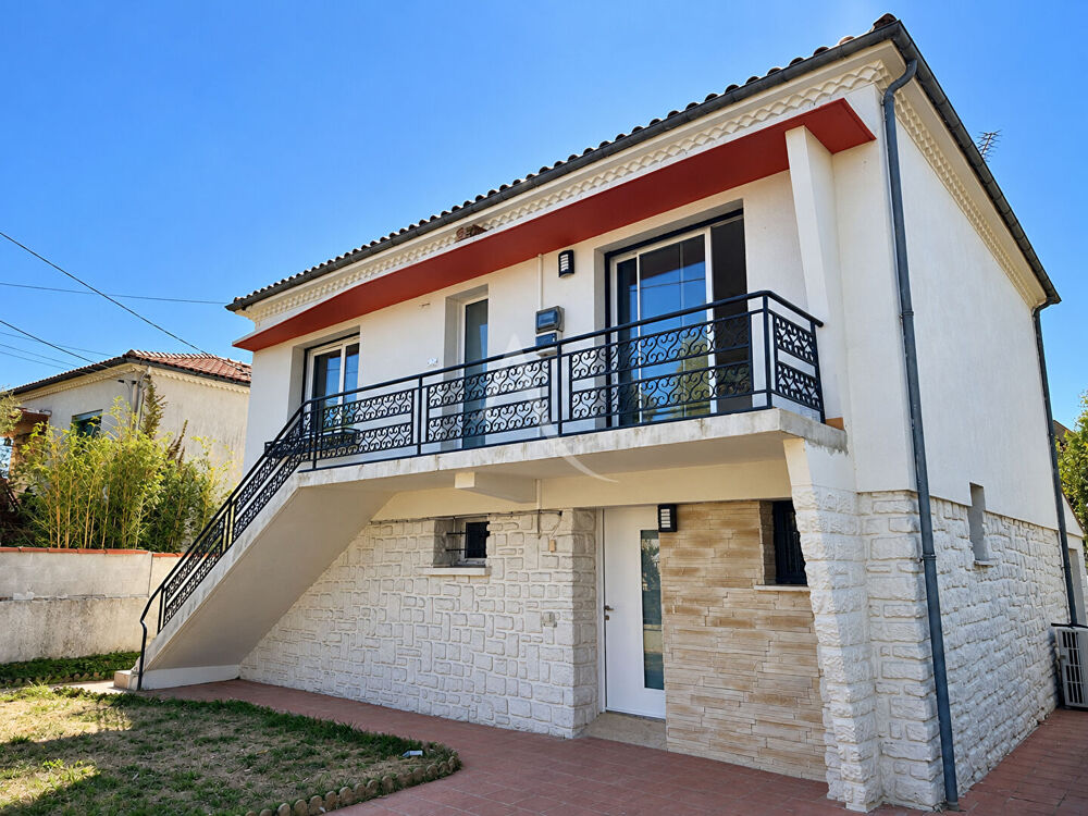 Vente Maison ROCHEFORT MAISON de 148 m² - 4 CHAMBRES - JARDIN - DPE A Rochefort