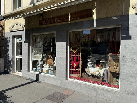 THONON centre ville - Murs commerciaux lou&eacute;s 180000 74200 Thonon les bains