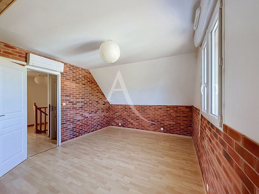 Maison Saint Jean Les Deux Jumeaux 5 pièce(s) 142 m2