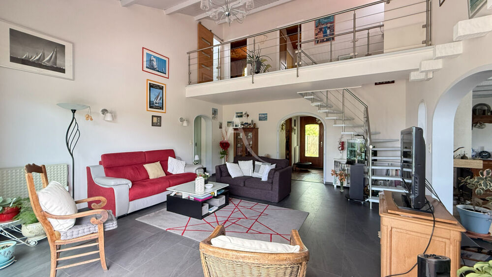 Vente Maison LA ROCHE SUR YON Maison 5 chambres sur terrain 1700 m² - EXCLUSIVITE AMANDA La roche sur yon