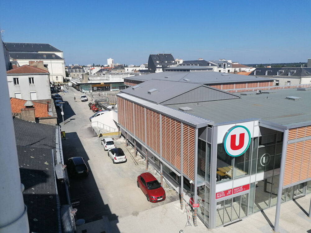 Vente Appartement Appartement type 2 avec vue dégagée - CENTRE VILLE La roche sur yon