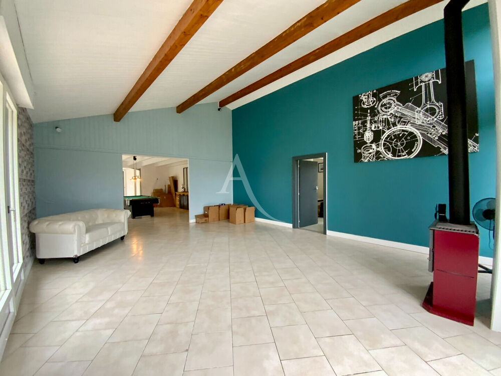 Maison 7 pièces · à Sainte Colombe · 265 000 €