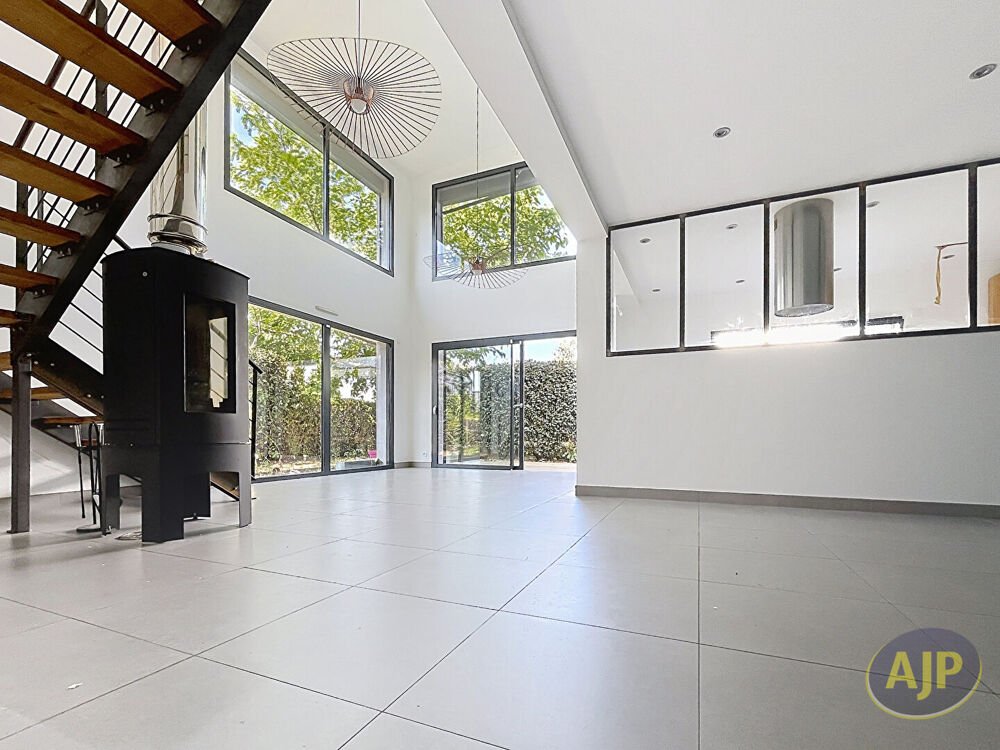 Maison Saint Herblain 7 pièce(s) 163m2
