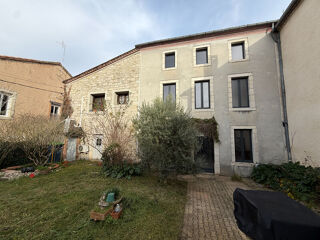  Maison à vendre 7 pièces 244 m²