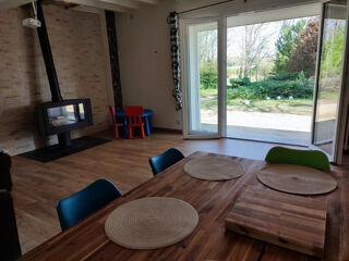  Maison à louer 4 pièces 122 m²