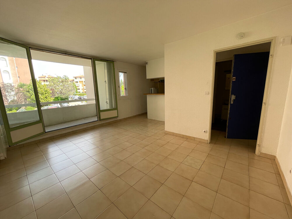 Location Appartement AIX EN PROVENCE - Studio de 27m² avec balcon Aix en provence