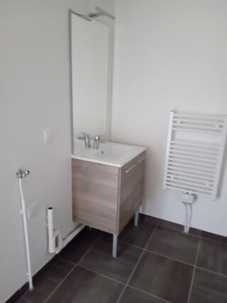  Appartement à louer 1 pièce 33 m²