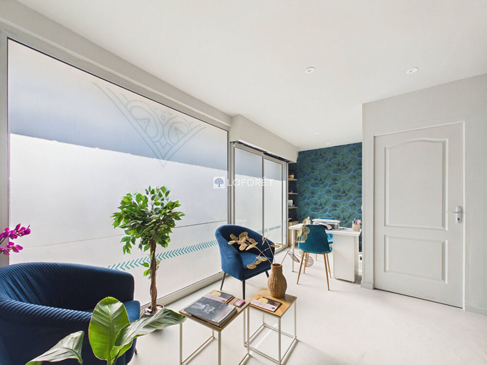Maison 11 pièces 352 m² · à Pleyben · 352 m² · 192 600 €