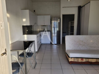  Appartement à louer 1 pièce 32 m²