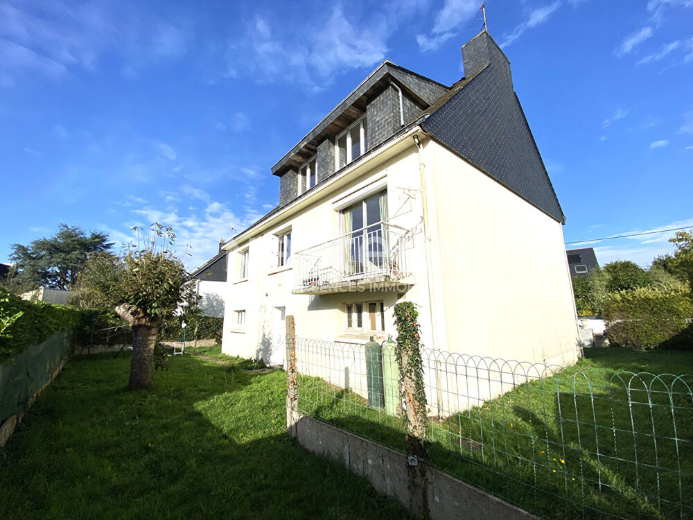 Vente Immeuble Maison à vendre à Vannes 5/6 chambres quartier St Guen avec jardin Possibilité petit immeuble de rapport Vannes