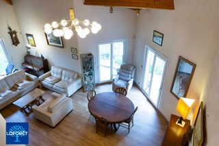  Maison � vendre 9 pi�ces 201 m�