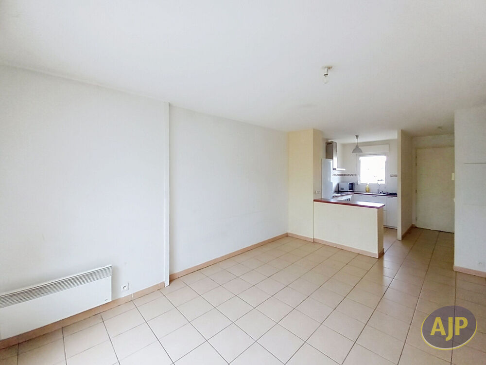 Vente Maison Maison T3 + jardin dans le centre-ville de Lesparre-Médoc ! Lesparre medoc