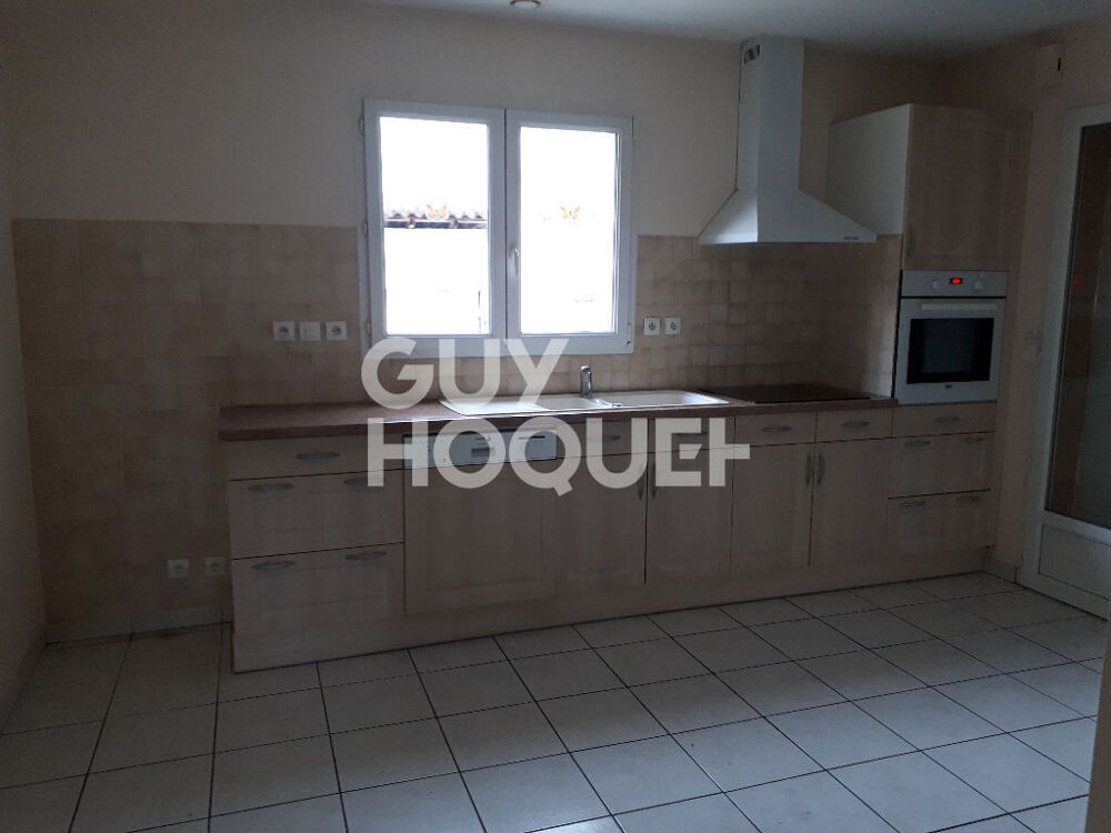 Location Maison Maison Aubenas 4 pièce(s) 92 m2 Aubenas