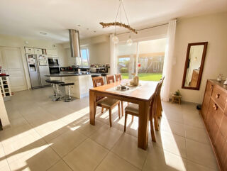  Maison � vendre 5 pi�ces 140 m�