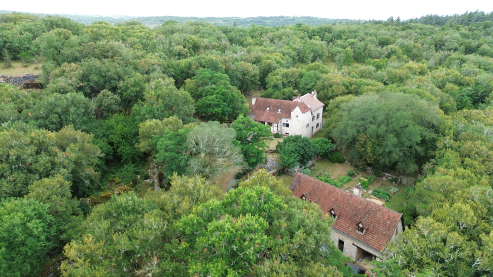 Vente Maison Corps de ferme en situation isolée sur le Causse Grealou