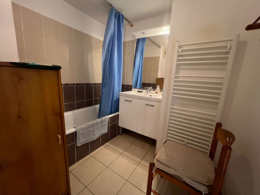 Villeurbanne Grand Clement app 2 pièce(s) 50 m2 dernier étage avec terrasse et parking