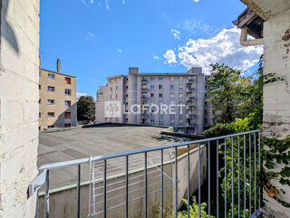  Appartement à louer 2 pièces 43 m²