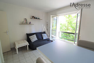  Appartement à louer 1 pièce 19 m²