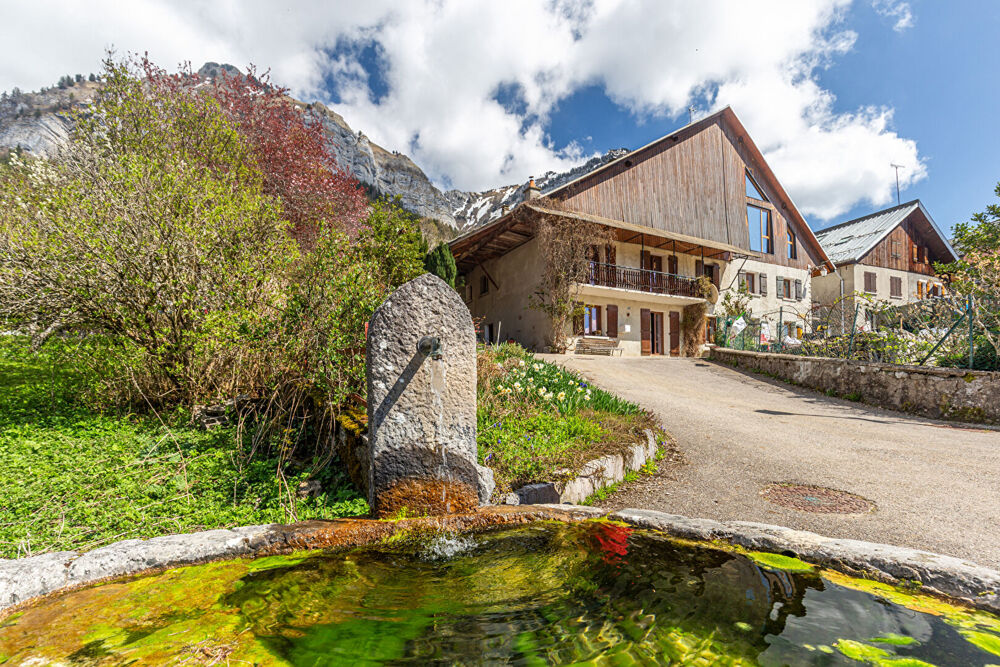 AGENCE IMMOBILIERE LAFORET - EXCLUSIVITE - "SAPIN" - ANNECY / TALLOIRES MONTMIN - MAISON INDIVIDUELLE TYPE 6 de 138,89m² - GARAG