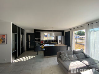  Maison à louer 4 pièces 86 m²