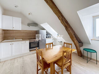  Appartement à louer 3 pièces 43 m²