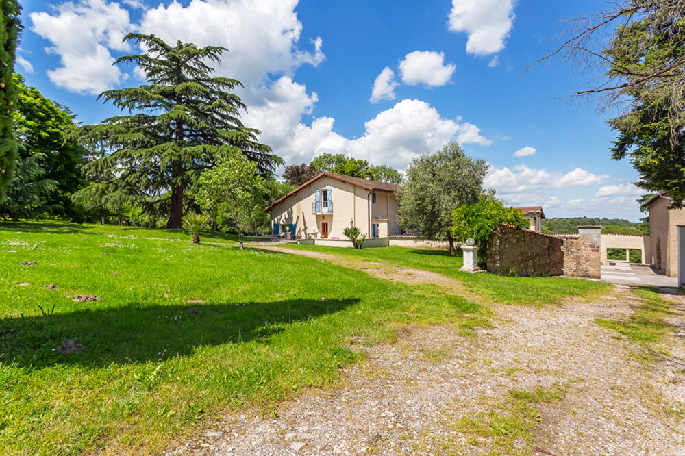 Vente Maison Maison Sainte Consorce 8 pièces 336 m2, vue sur Lyon, Garage, parking, terrain de plus d'1ha, Sainte consorce