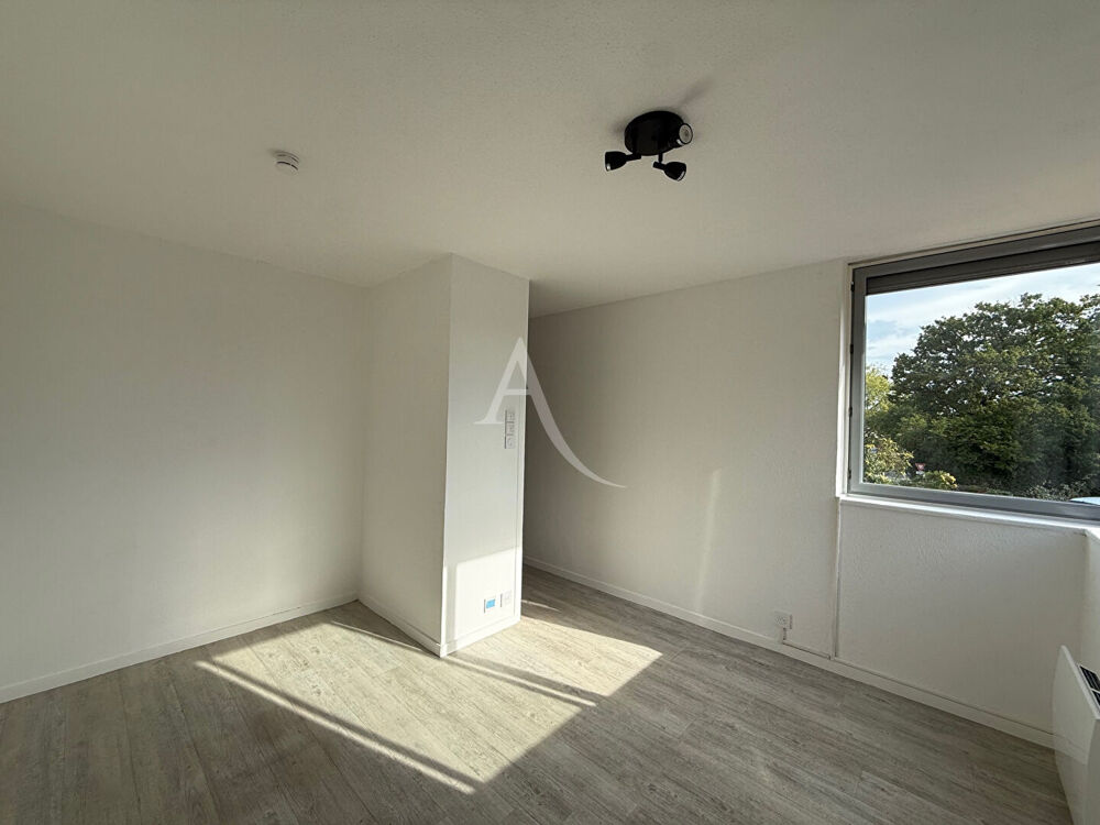 Location Appartement Appartement La Roche Sur Yon 1 pièce(s) 21.25 m2 La roche sur yon