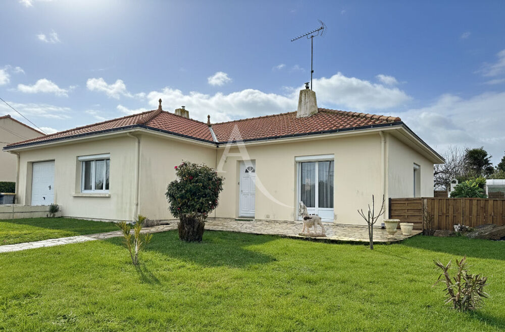 Maison 5 pièces 115 m² · à Coex · 115 m² · 329 000 €