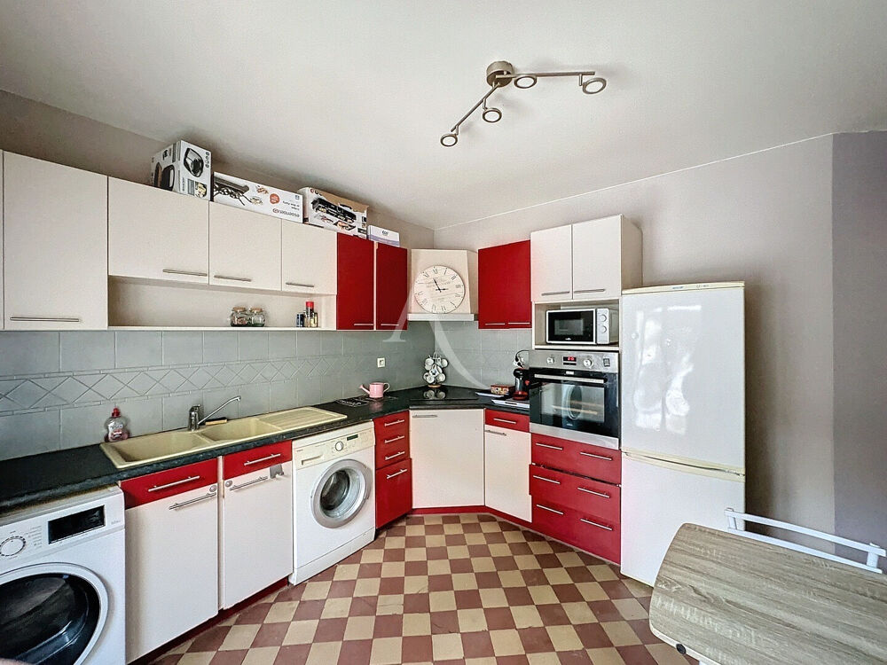 Vente Immeuble Immeuble Mareuil Les Meaux vendu loué - 3 appartements de type F2 avec cave et place de stationnement - jardin privatif pour l'a Meaux