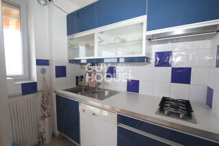  Appartement à louer 3 pièces 54 m²