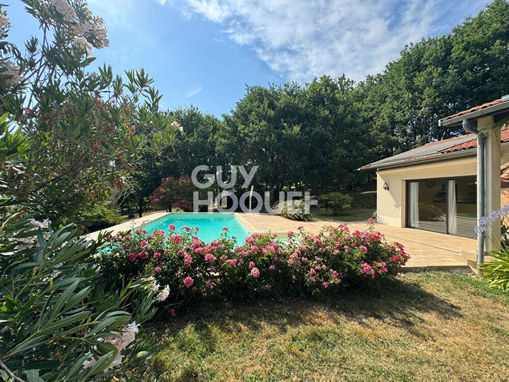 Maison à la camapgne avec piscine