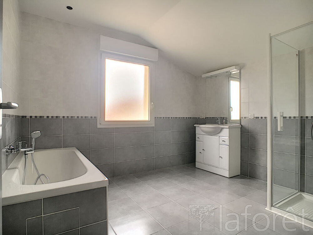Location Maison Maison Luxemont Et Villotte 6 pièce(s) 144 m2 Luxemont et villotte