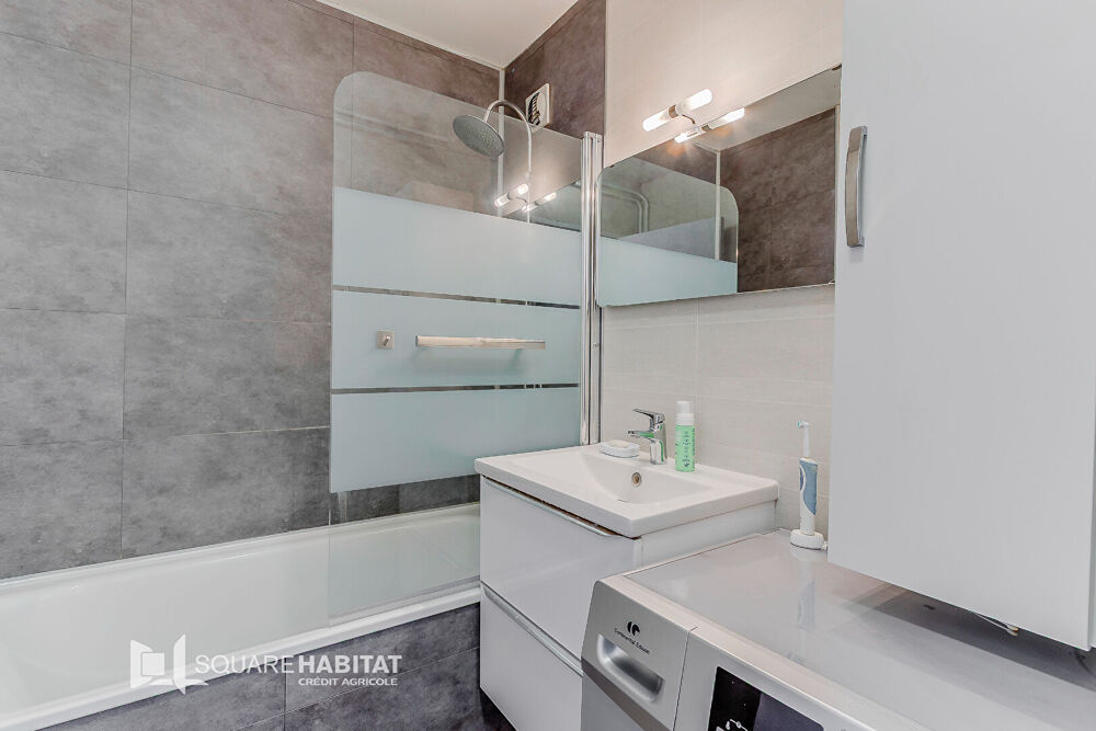 À VENDRE ! Appartement 67m² T3 bis avec garage privé ! Centre-ville 114 000 FAI !!!!