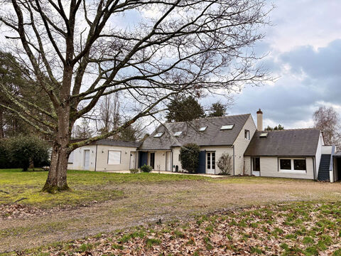   Maison Vitry Aux Loges  350m2+ 1.7ha Maison - 8 pi�ce(s) - 350 m�