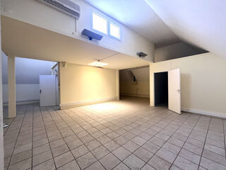  Appartement � vendre 3 pi�ces 133 m�