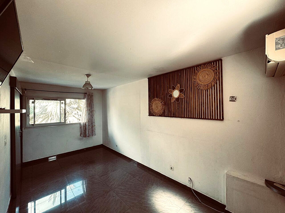 Vente Maison LE PORT :  Maison familiale 4 pièces - Calme et commodités à proximité Le port