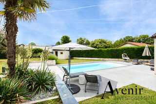  Maison à louer 4 pièces 195 m²