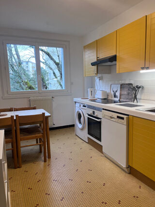  Appartement � louer 4 pi�ces 92 m�