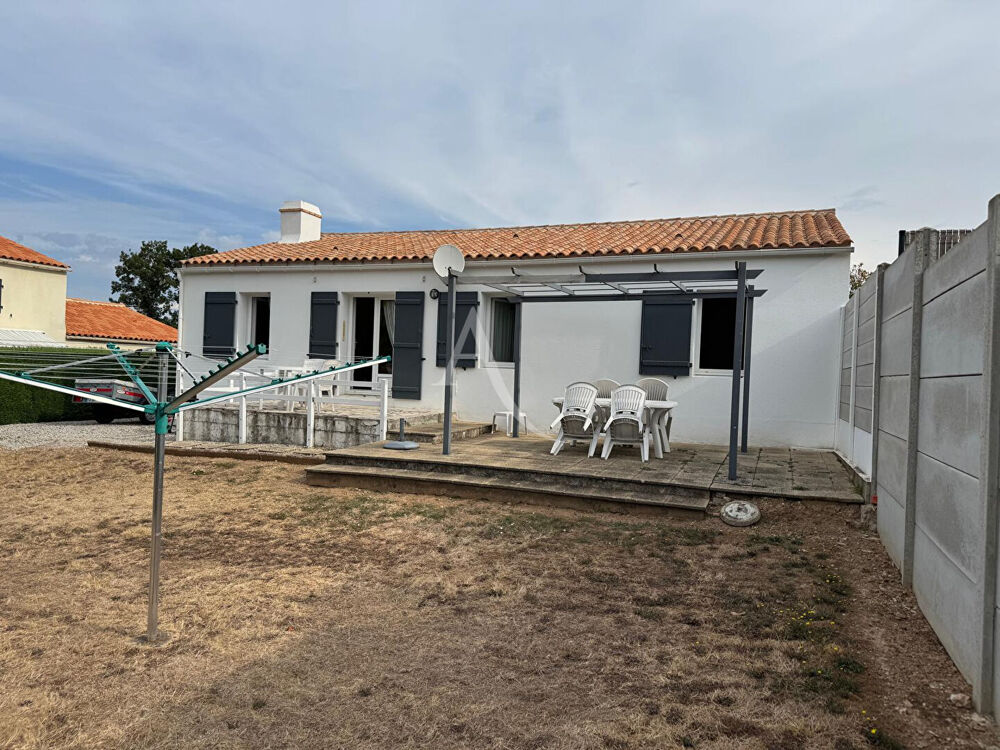 Vente Maison Maison Le Champ Saint Pere 4 pièce(s) 85 m2 Le champ saint pere