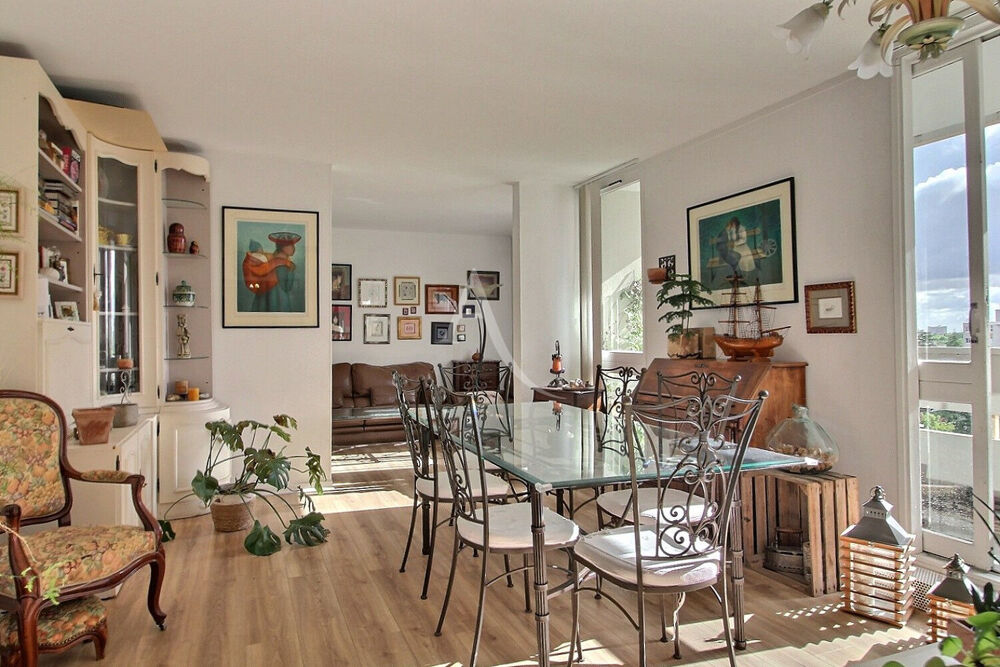 Vente Appartement Appartement familial de 5 pièces résidence Les Nouveaux Horizons Elancourt