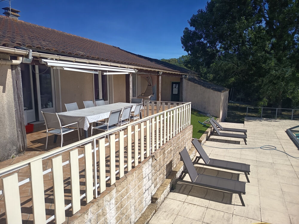 Vente Maison Villa de plain-pied de 200 m² sur 6550 m² Montolieu