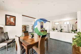  Maison � vendre 7 pi�ces 247 m�